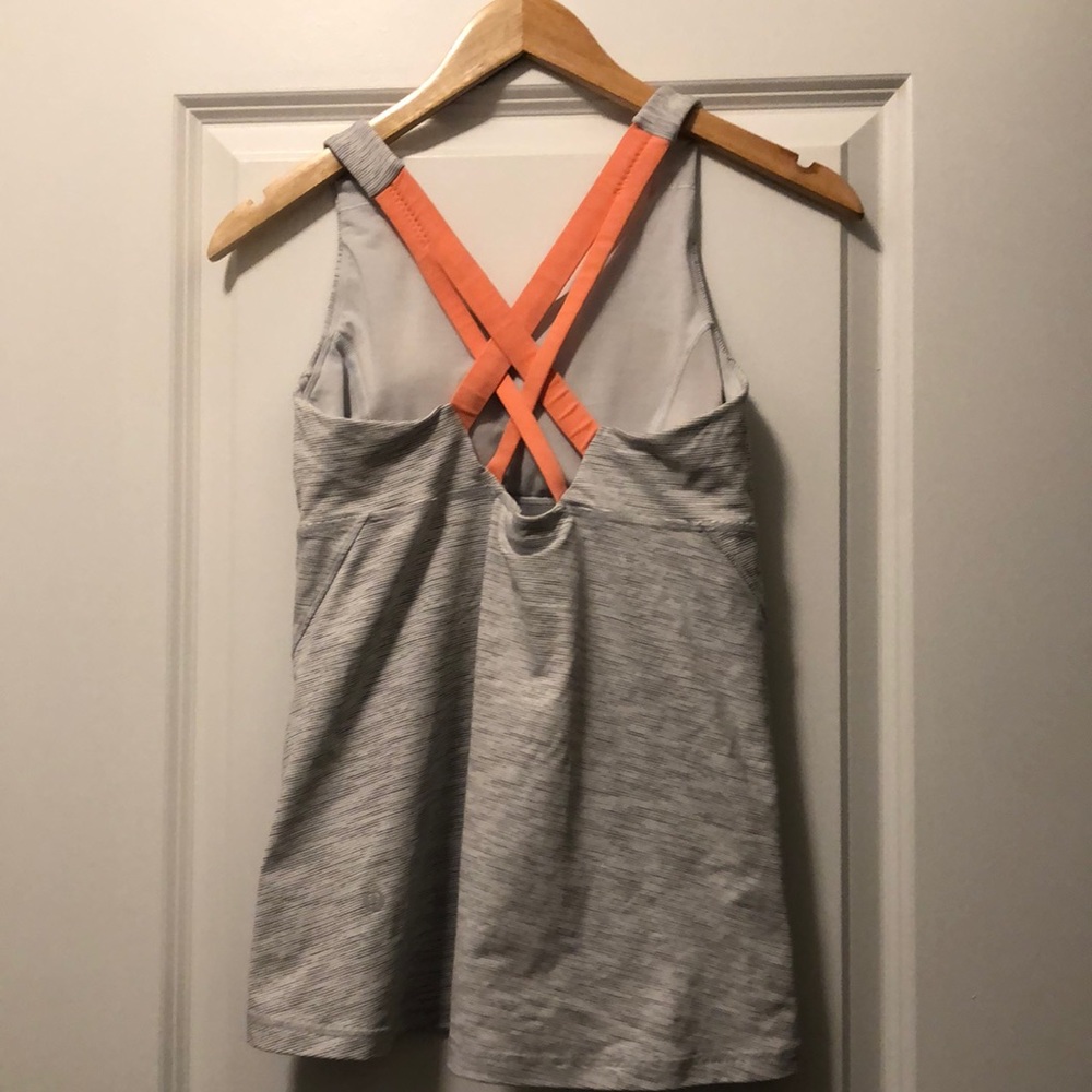 Lululemon athletic top